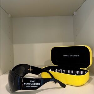Marc Jacobs Black Sunglasses with Yellow Case